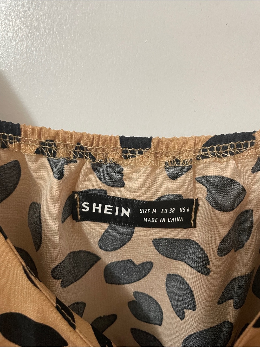 SHEIN Patterned Tank Top - Picture 4 of 4